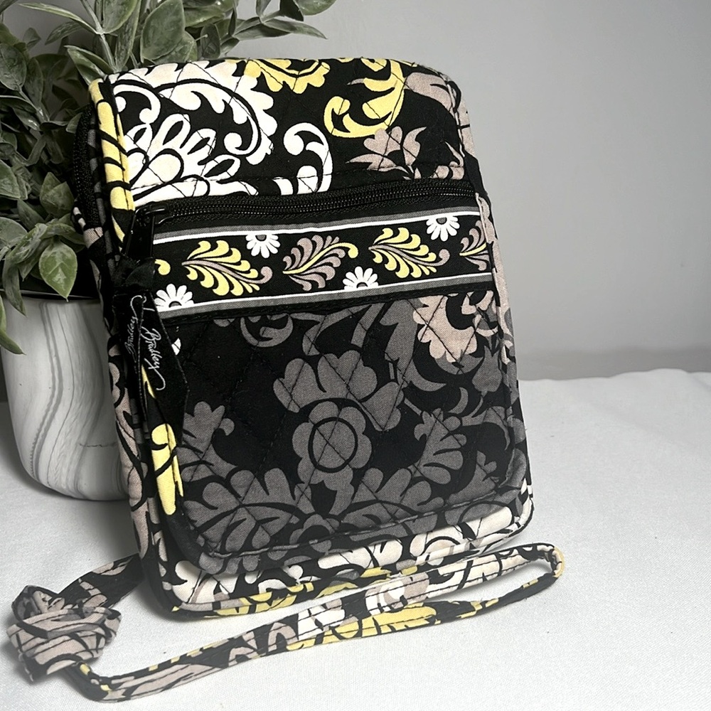 Vera Bradley Paisley
Flowered Print Crossbody Bag